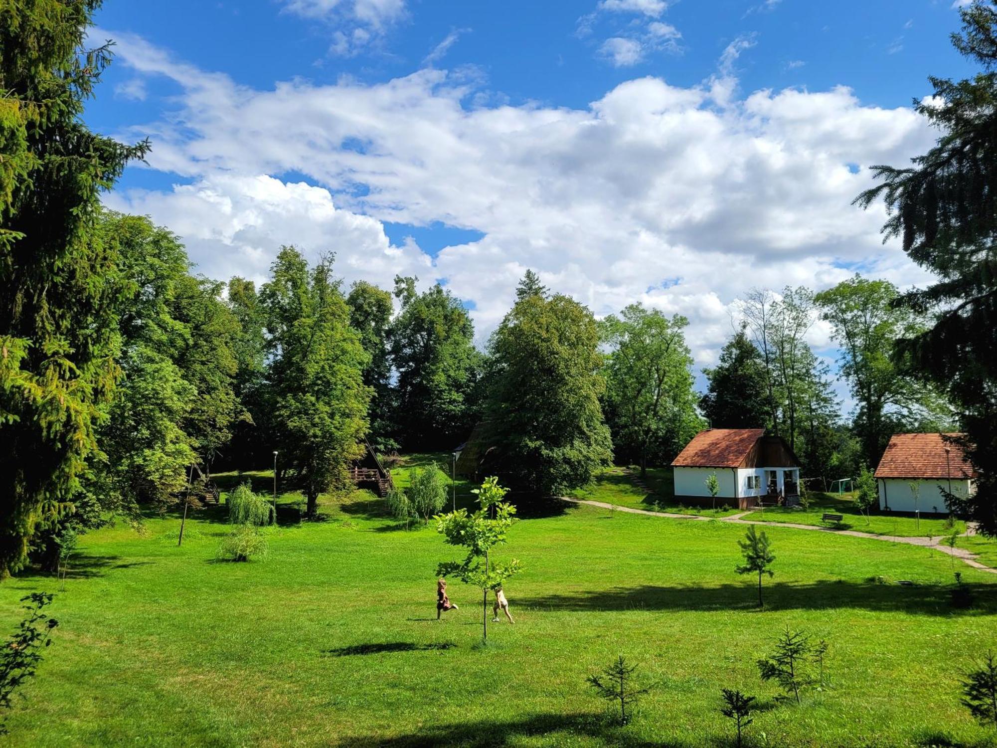 Folwark Wierzchy Dış mekan fotoğraf